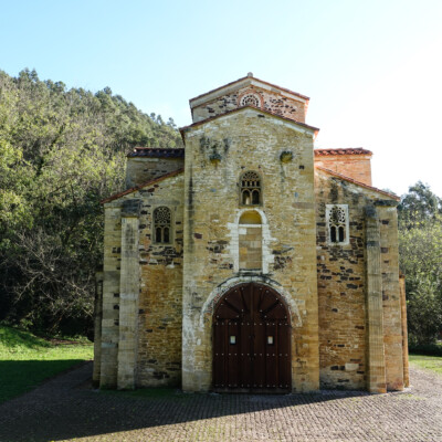 Iglesia de San Miguel de Lillo (completed in 842 CE), Oviedo, Spain. Iglesia de San Miguel de Lillo (completed in 842 ), Oviedo, Spain.