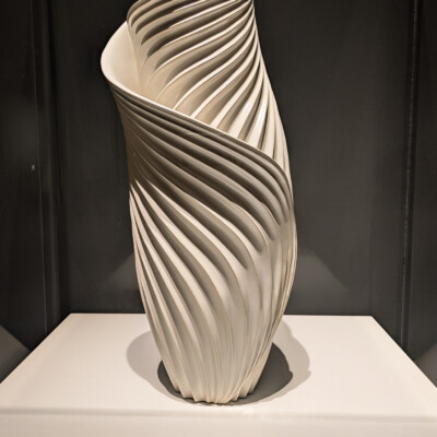 "Yōki (Leaf Vessel)" (2021) by Inaba Chikako "Yōki (Leaf Vessel)" (2021) by Inaba Chikako